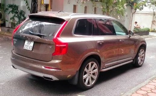 Volvo XC90 T6 2.0 AT 2015 - 2